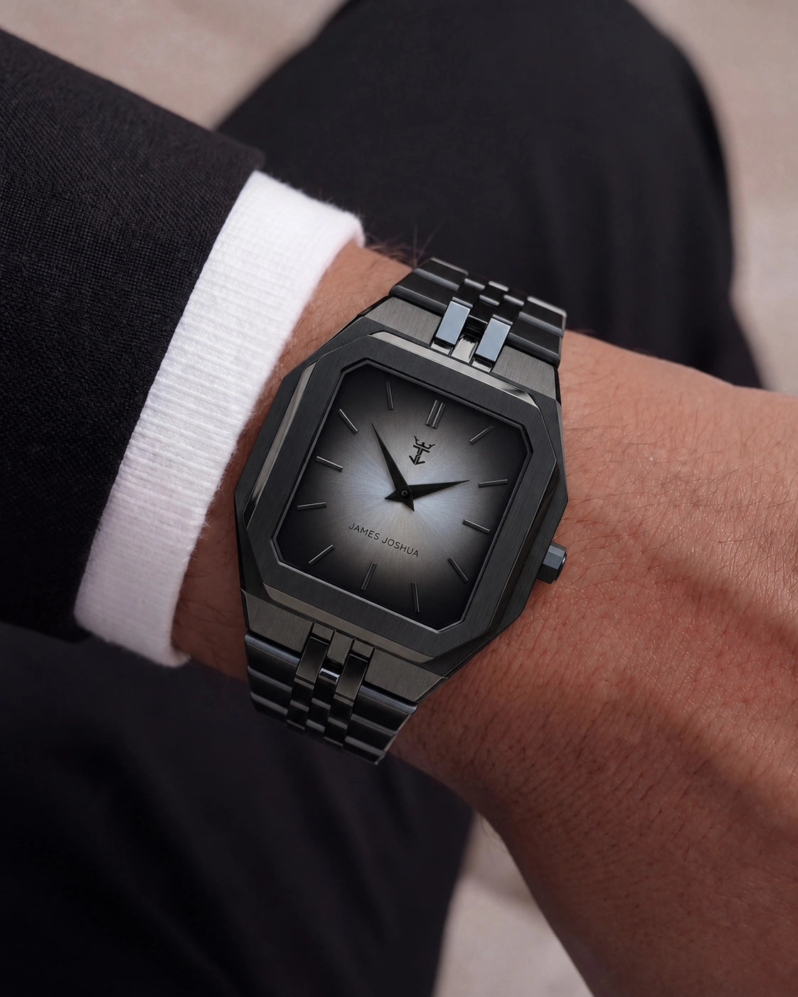 GRANDEUR - DARK KNIGHT BLACK