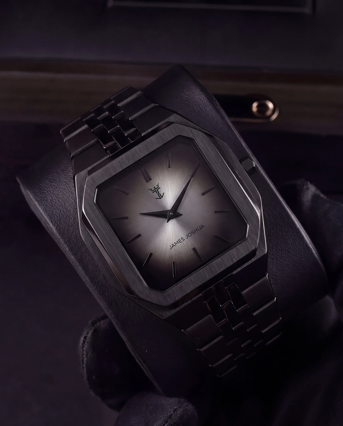 GRANDEUR - DARK KNIGHT BLACK