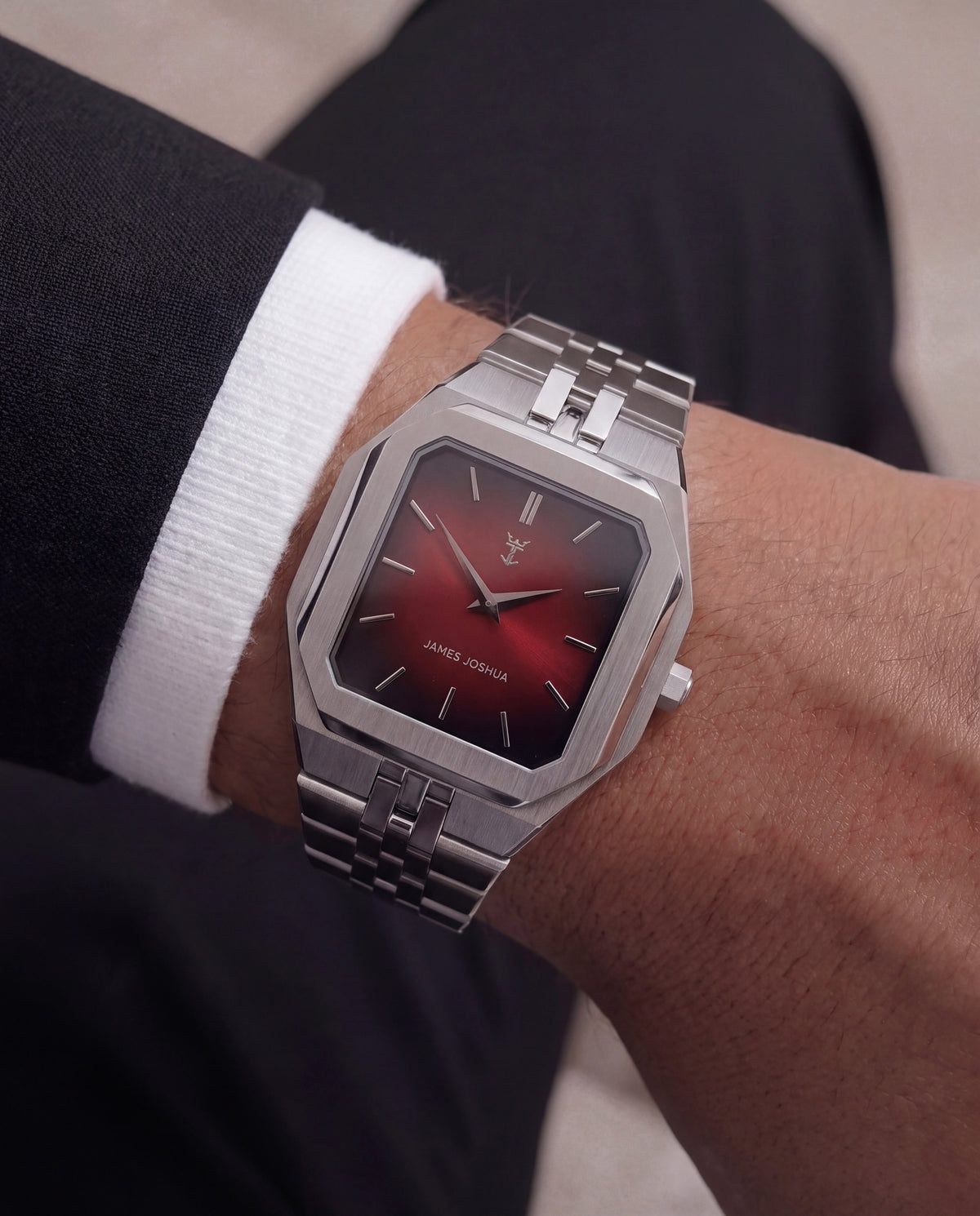 GRANDEUR - RUBY RED